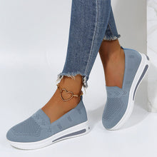 Load image into Gallery viewer, Women's Flyknit Flat Heel Round Toe Comfort Walking Shoes
